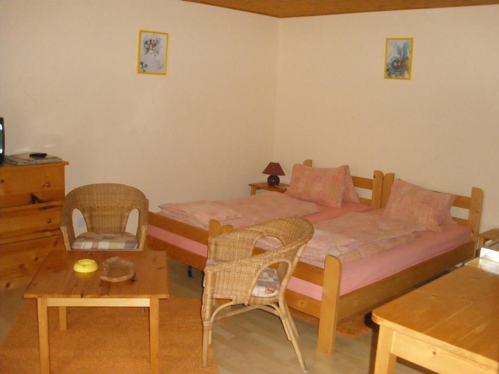 Mirtill Apartmanház Hévíz Quarto foto